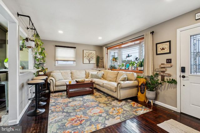 146 COUNTRY CLUB RD, Pine Hill, NJ 08021