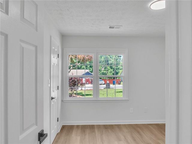 6735 River Glen Drive, Riverdale, GA 30296