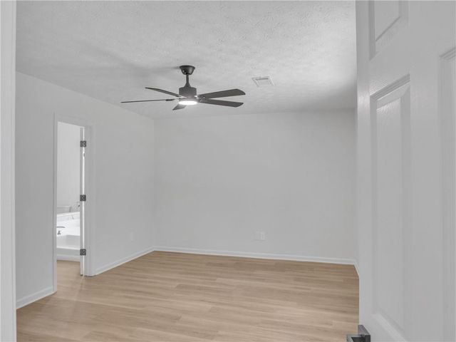 6735 River Glen Drive, Riverdale, GA 30296