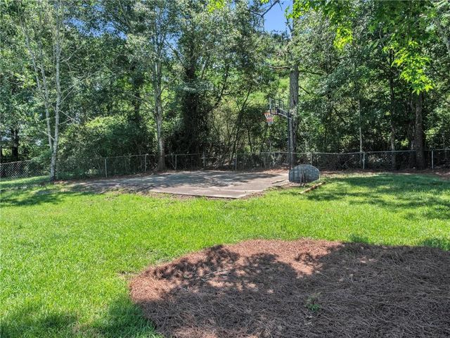 6735 River Glen Drive, Riverdale, GA 30296