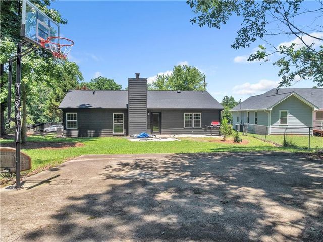 6735 River Glen Drive, Riverdale, GA 30296