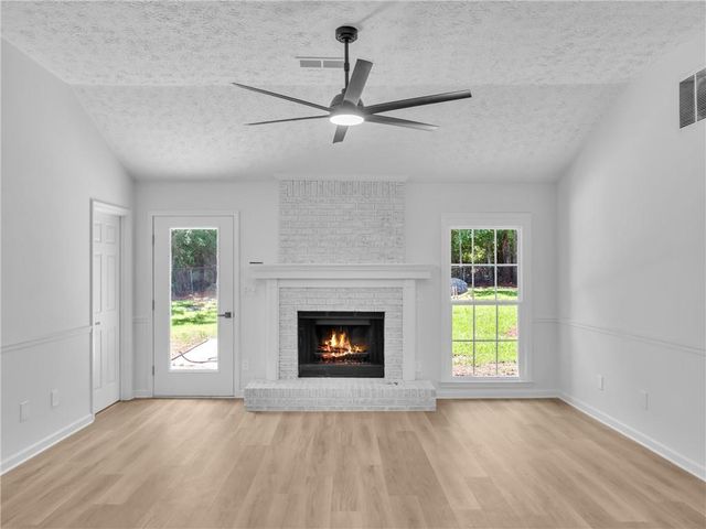 6735 River Glen Drive, Riverdale, GA 30296