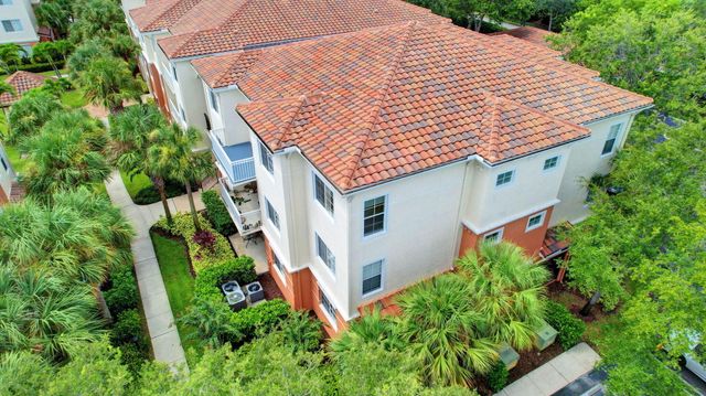9873 Baywinds Drive 5302, West Palm Beach, FL 33411