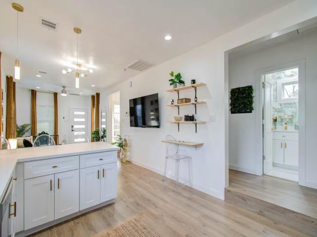 1415 E 31st Street Street, Houston, TX 77022