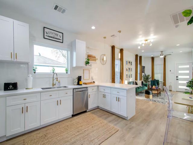 1415 E 31st Street Street, Houston, TX 77022