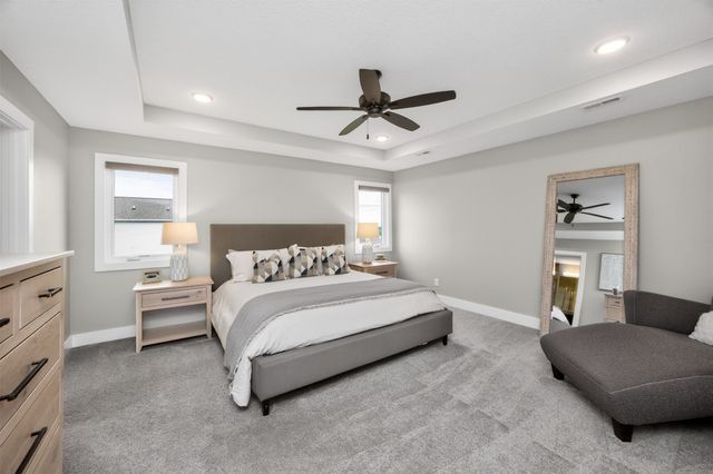 855 Sandstone Point, Waukee, IA 50263