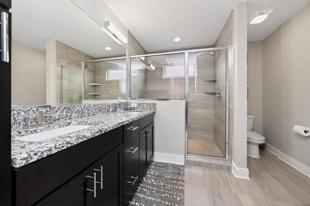 855 Sandstone Point, Waukee, IA 50263