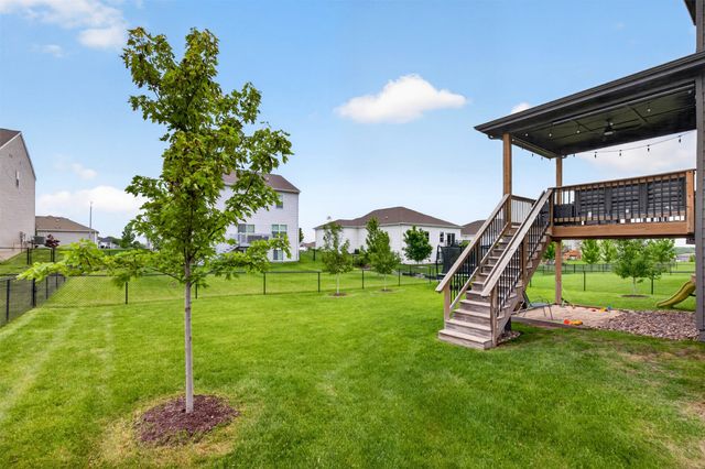 855 Sandstone Point, Waukee, IA 50263