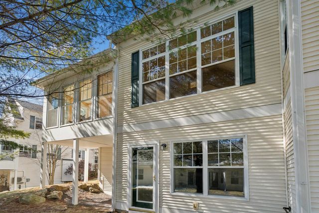 18 Linden Drive, Lebanon, NH 03784