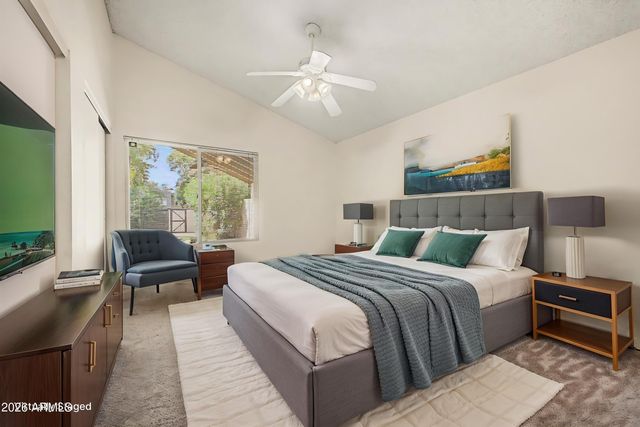 857 E MANOR Drive, Chandler, AZ 85225