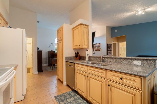 1487 Windship Circle, Wellington, FL 33414