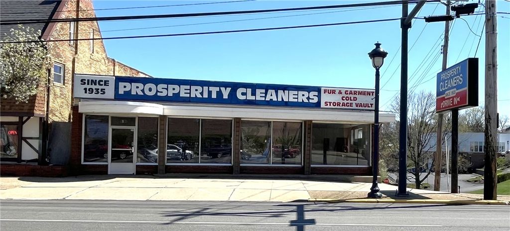4145 Brownsville Rd, Brentwood, PA 15227