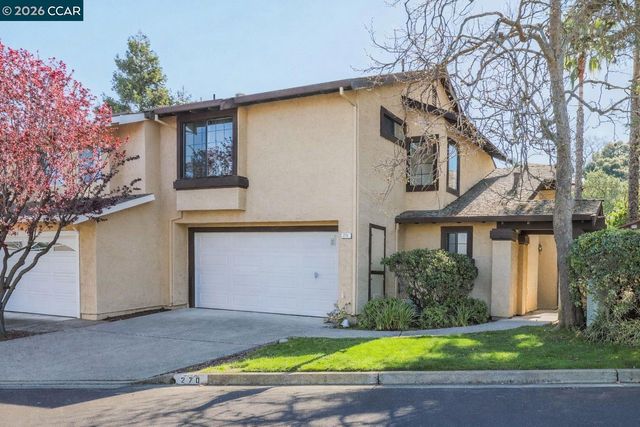270 Willow Lake Dr, Martinez, CA 94553