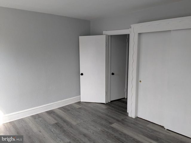 72 WASHINGTON ST, Trenton, NJ 08611