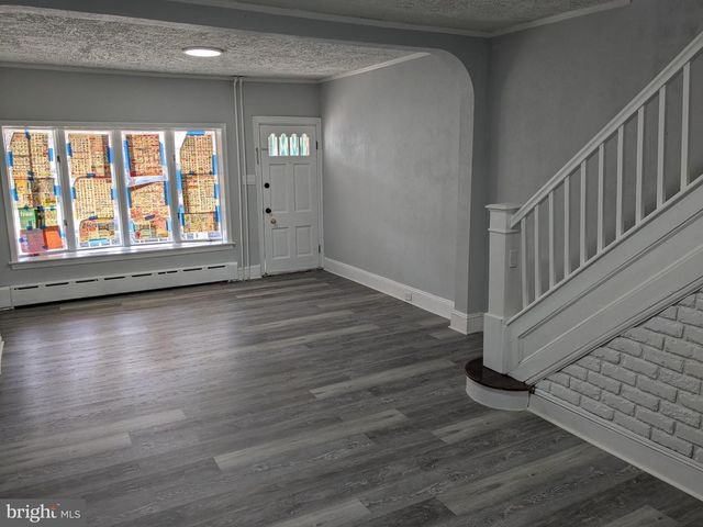 72 WASHINGTON ST, Trenton, NJ 08611