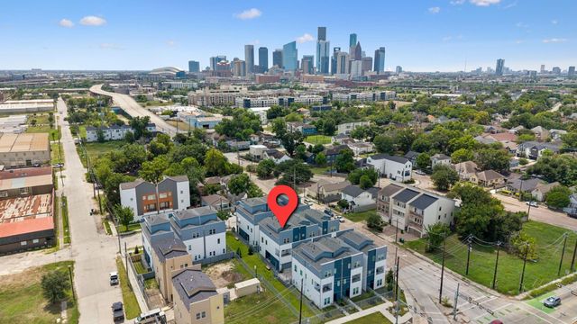 1806 Elysian Street, Houston, TX 77026