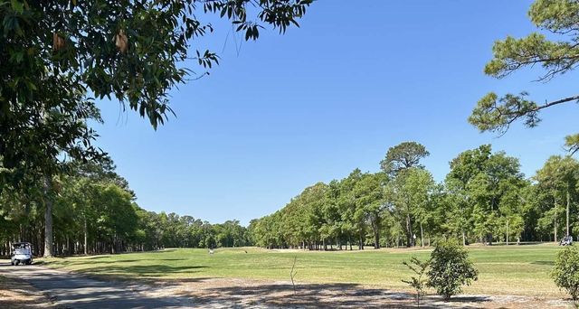 151 Patriot Ln., Pawleys Island, SC 29585