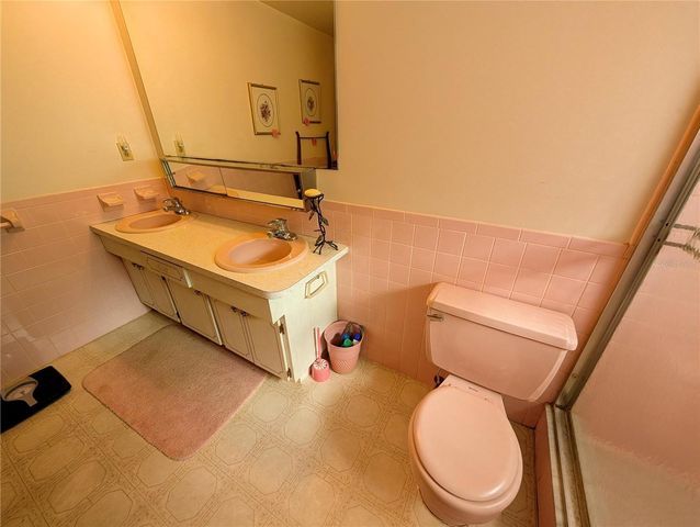 9946 39TH WAY N, Pinellas Park, FL 33782