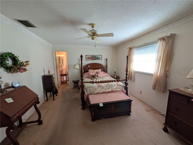 9946 39TH WAY N, Pinellas Park, FL 33782