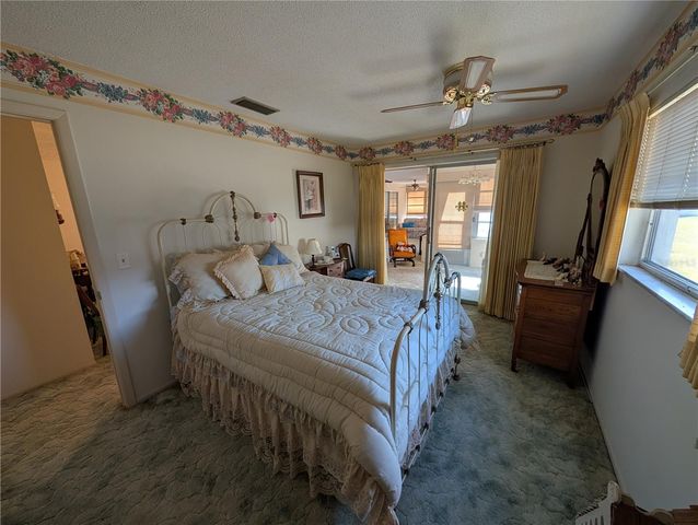 9946 39TH WAY N, Pinellas Park, FL 33782