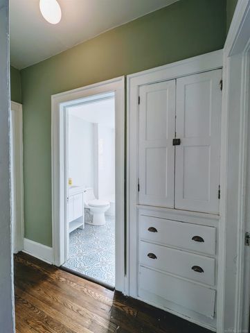 1489 W Philadelphia Street, Detroit, MI 48206