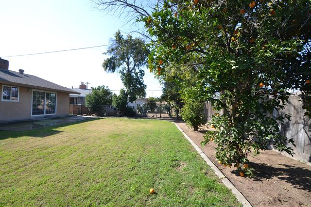 3715 E Garland Avenue, Fresno, CA 93726