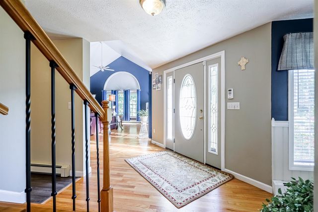 31 Merrill Road, Goffstown, NH 03045