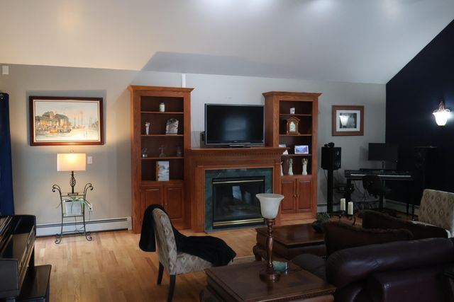 31 Merrill Road, Goffstown, NH 03045