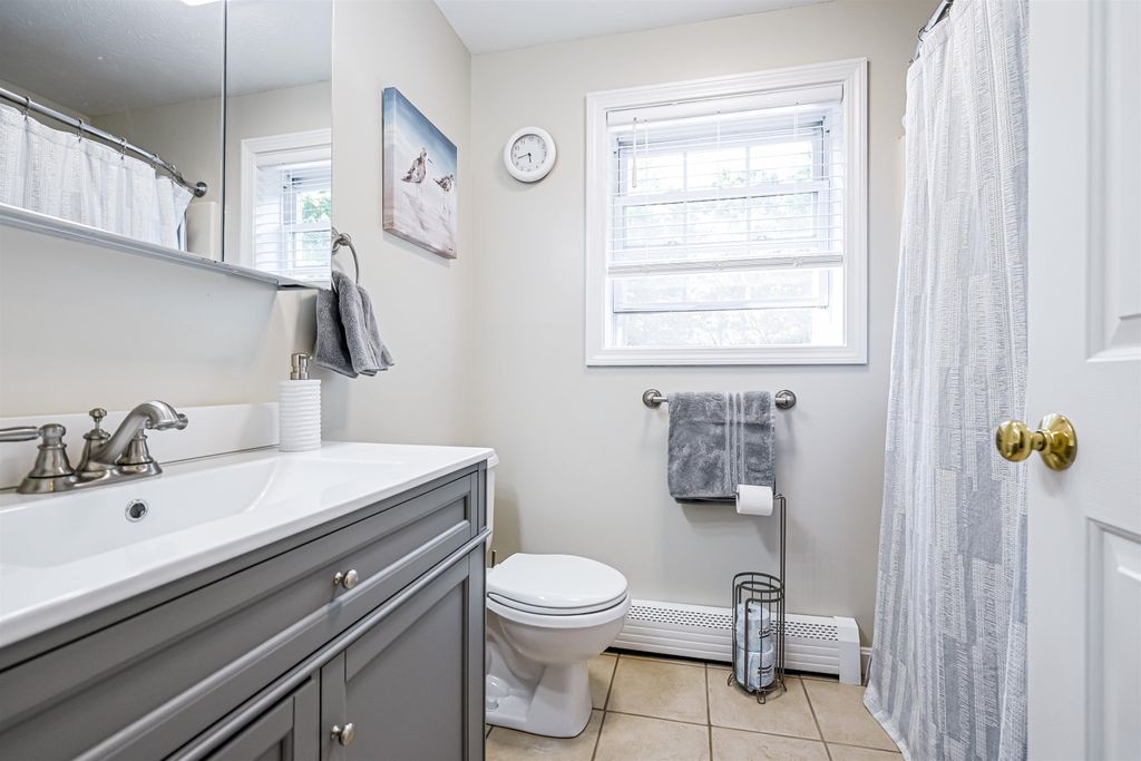 Image 39 of property listing at 31 Merrill Road, Goffstown, NH 03045