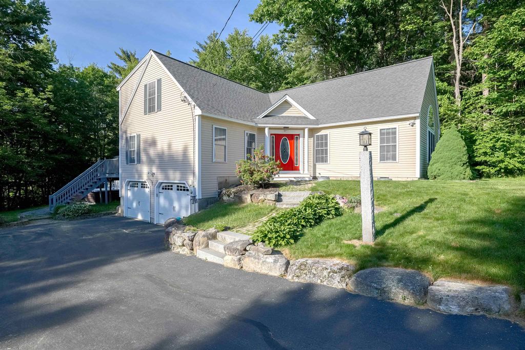 Image 43 of property listing at 31 Merrill Road, Goffstown, NH 03045