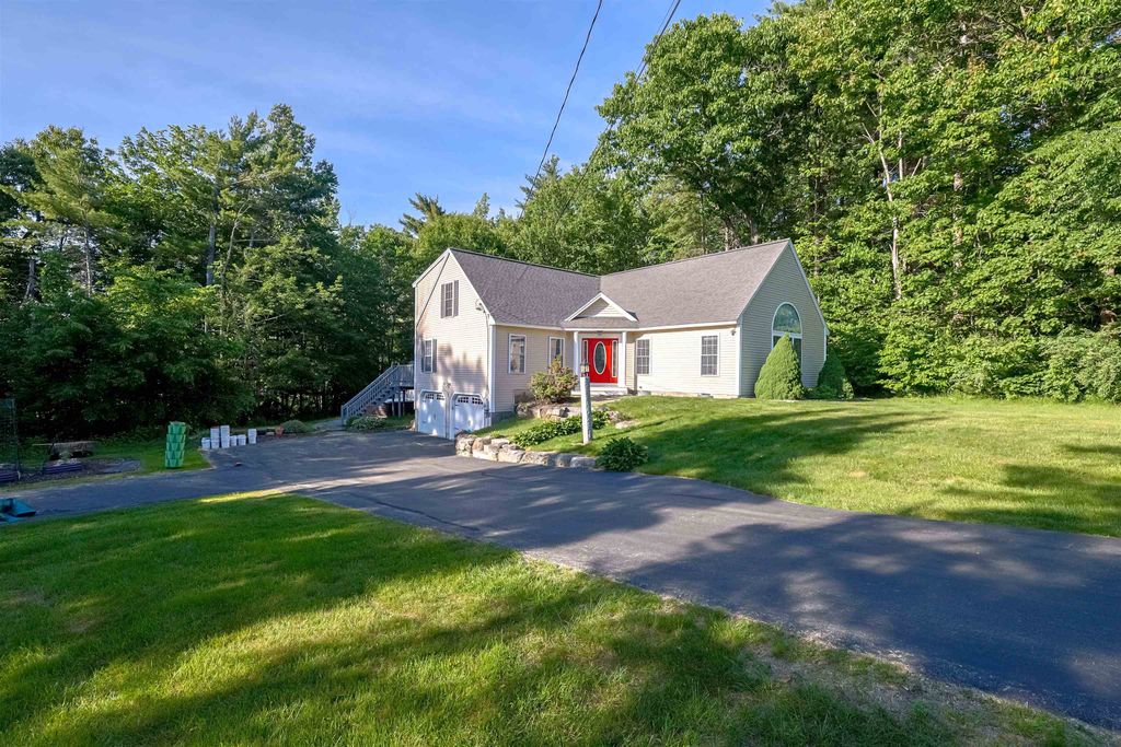 Image 56 of property listing at 31 Merrill Road, Goffstown, NH 03045