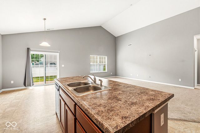 5350 Tanglewood Lane, Whitestown, IN 46075