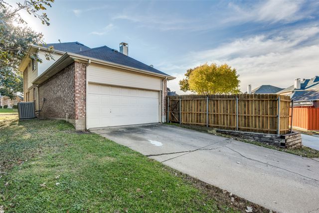 3901 Burnley Drive, Plano, TX 75025