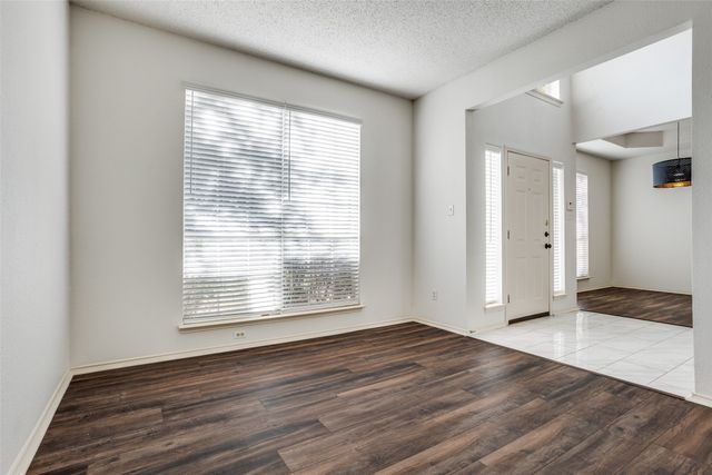 3901 Burnley Drive, Plano, TX 75025