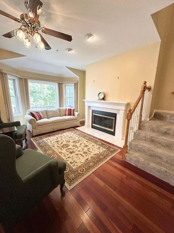 1200 Salem Street 165, Lynnfield, MA 01940