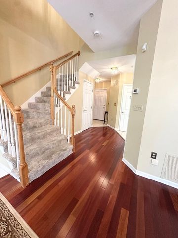 1200 Salem Street 165, Lynnfield, MA 01940