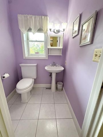 1200 Salem Street 165, Lynnfield, MA 01940