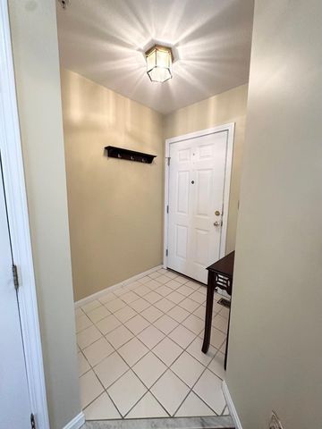 1200 Salem Street 165, Lynnfield, MA 01940