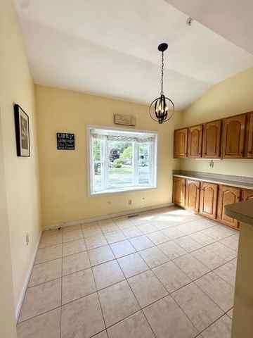 1200 Salem Street 165, Lynnfield, MA 01940