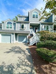 1200 Salem Street 165, Lynnfield, MA 01940