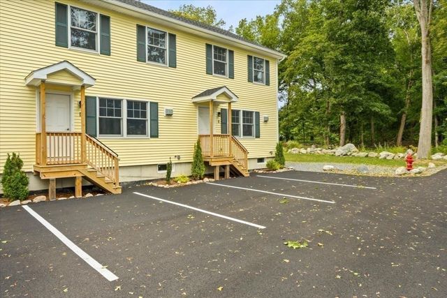531 Foundry Street D, Easton, MA 02356