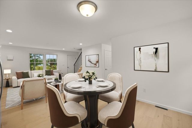 531 Foundry Street D, Easton, MA 02356
