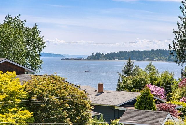 19097 Angeline Avenue NE, Suquamish, WA 98392