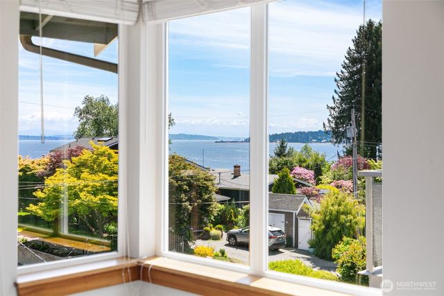 19097 Angeline Avenue NE, Suquamish, WA 98392