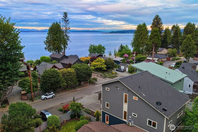 19097 Angeline Avenue NE, Suquamish, WA 98392