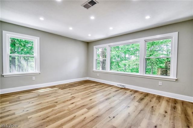 2531 Timberline Drive, Willoughby Hills, OH 44094