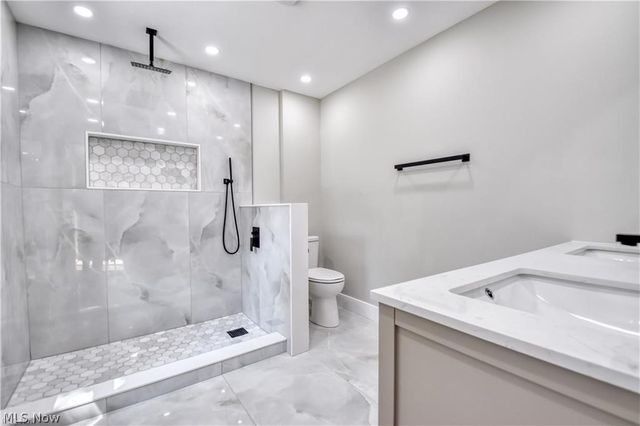 2531 Timberline Drive, Willoughby Hills, OH 44094