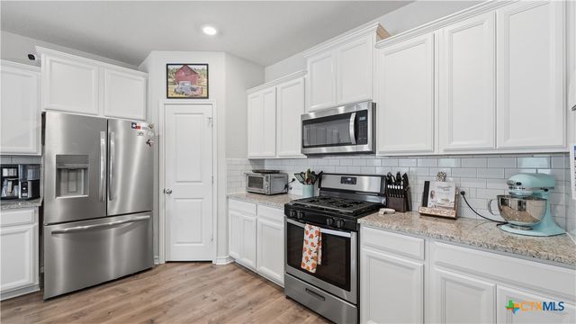 465 Fairy Duster Drive, New Braunfels, TX 78130