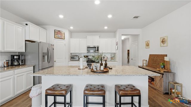 465 Fairy Duster Drive, New Braunfels, TX 78130