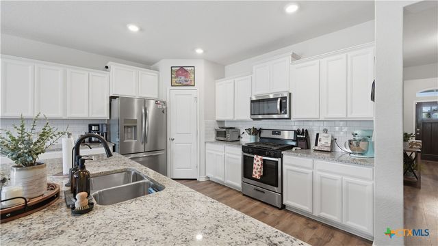465 Fairy Duster Drive, New Braunfels, TX 78130